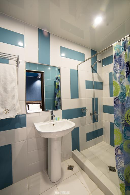 Voyage Hotel Jerevan Værelse billede